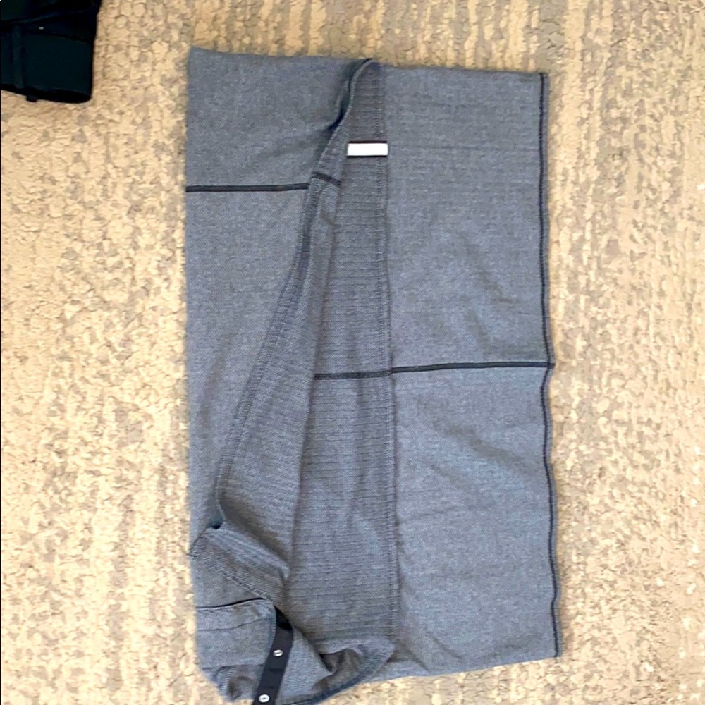 Lululemon wrap scarf